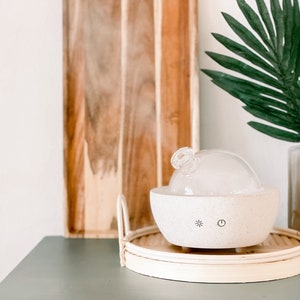 Luna | Glass Dome & White Speckled Concrete Diffuser | Essential Oil Diffuser