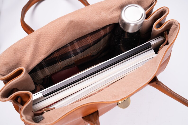 Guelfa handbag in real leather