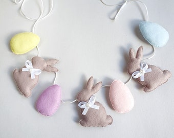 Easter bunny and eggs garland, Felt Easter garland, Rabbit decor, Easter decoration, Spring felt decor, Easter centerpiece
