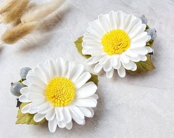 White daisy hair clip set, Chamomile hair clip, Toddler girl gift, Summer flowers barrette, First birthday party, Boho flower crown