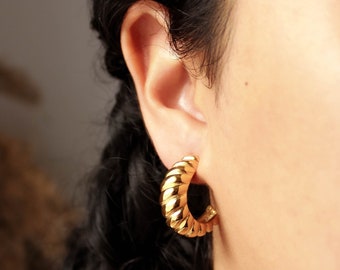 18k Gold Croissant Earrings, Croissant Dome Hoops, Thick Earrings, Gold Hoops, Chunky Earrings, Statement Earrings, Gold Hoops