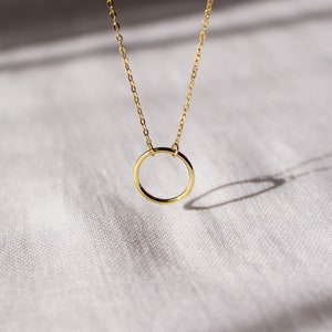 Dainty Circle Necklace, 18k Gold Plated Necklace, Tiny Circle Necklace, Bridesmaids Necklace, Friendship Necklace, Gift For Women image 3