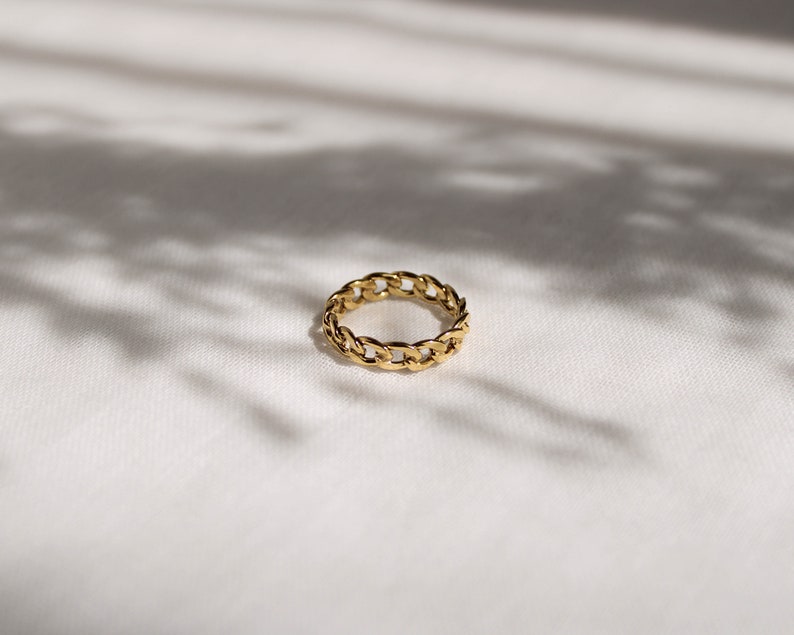 18k Gold Chain Ring, Cuban Link Ring, Dainty Chain Ring, Stacking Ring, Minimalist Ring, Curb Chain Ring, Gift For Women image 6