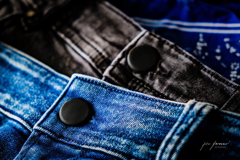 Button Covers Prevent Tiny Shirt Holes image 5