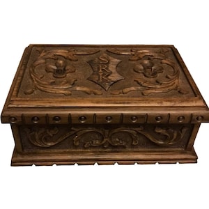 Large jewelry puzzle box with 8 locking steps. Hand carved personalized jewelry box with hidden key in secret compartment. Mystery box.