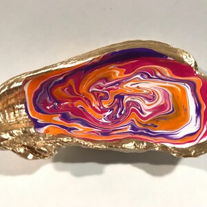 Oyster Shell Trinket Dish, Ring Dish, Home Decor, Beach Decor, Unique Gift, Retro, Hand-painted Swirl