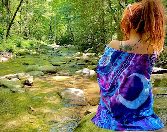 Kimono tie-dye violet géode : caftan lune en batik en coton bio