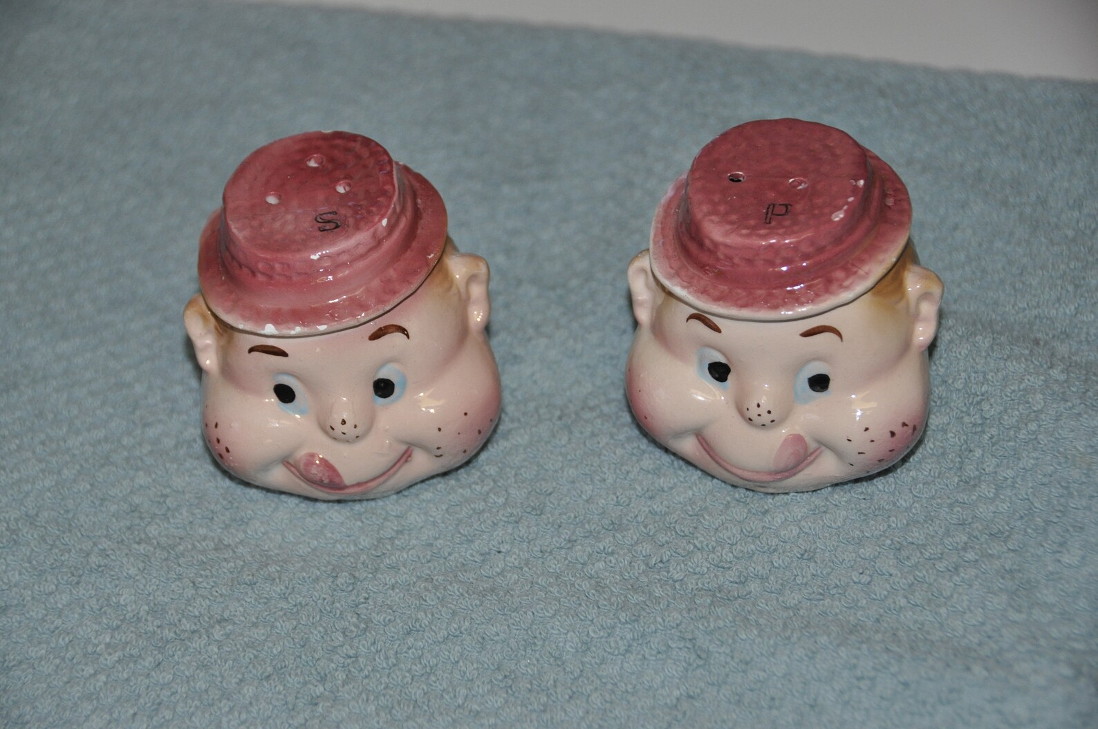 Vintage Japan Salt And Pepper Shakers Etsy