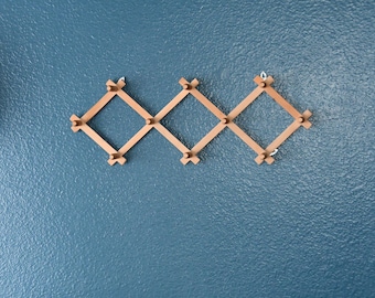 Wall Accordion Rack