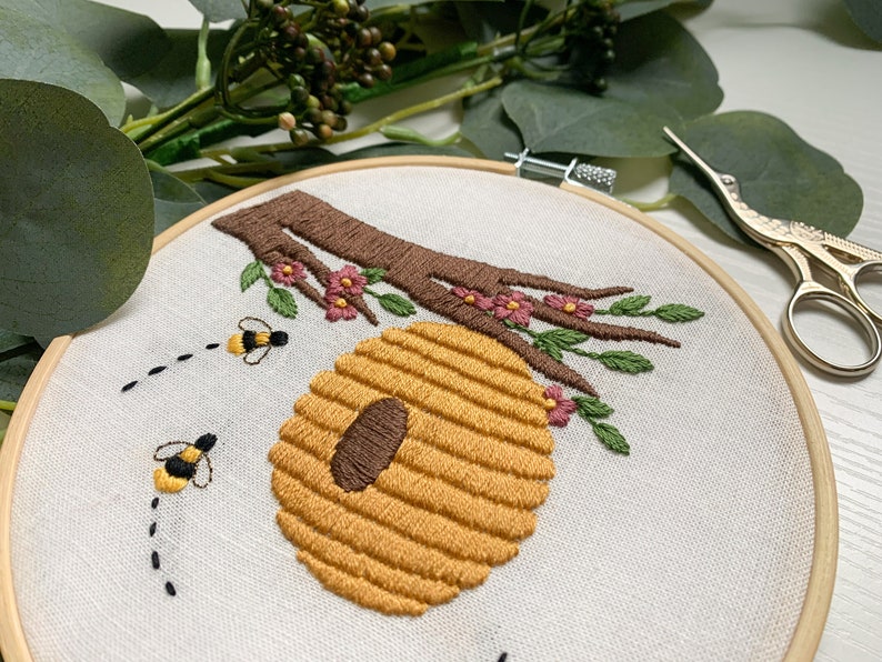 Beehive Hand Embroidery Pattern Cute Bee Pattern Modern Etsy