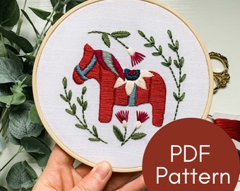 PDF Pattern, Swedish Dala Horse, Embroidery Pattern, Horse Design