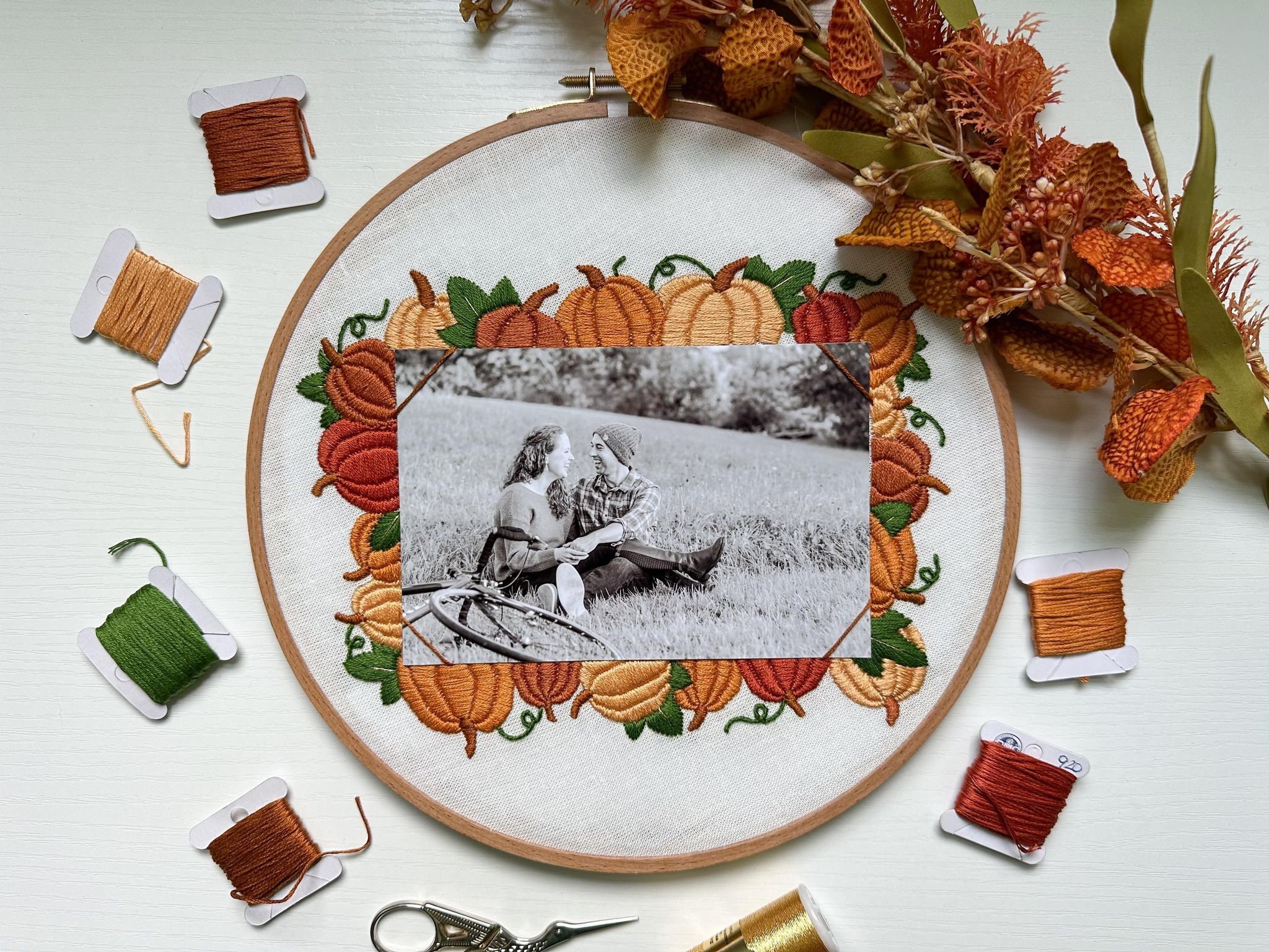 Photo Frame Embroidery Pattern PDF Pattern, Pumpkin Embroidery, 4x6