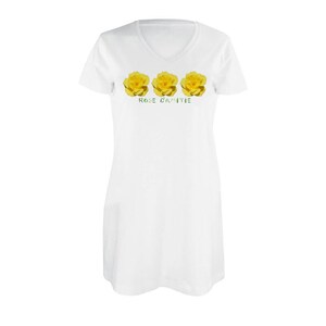 May include: White v-neck t-shirt with three yellow roses and the text "Rose d'Amitie" printed on the front.