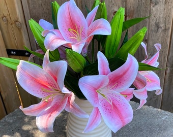 Soft pink stargazer lily, Lilies, pink Lily’s, Stargazer lily, pink Stargazer lilies, soft touch lilies, Artificial lilies