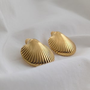 Gold Shell Stud Earrings | Seashell Earrings Gold | Ocean Themed Earrings | Jewelry for Summer Outfits | Beach Earrings | Summer Jewelry