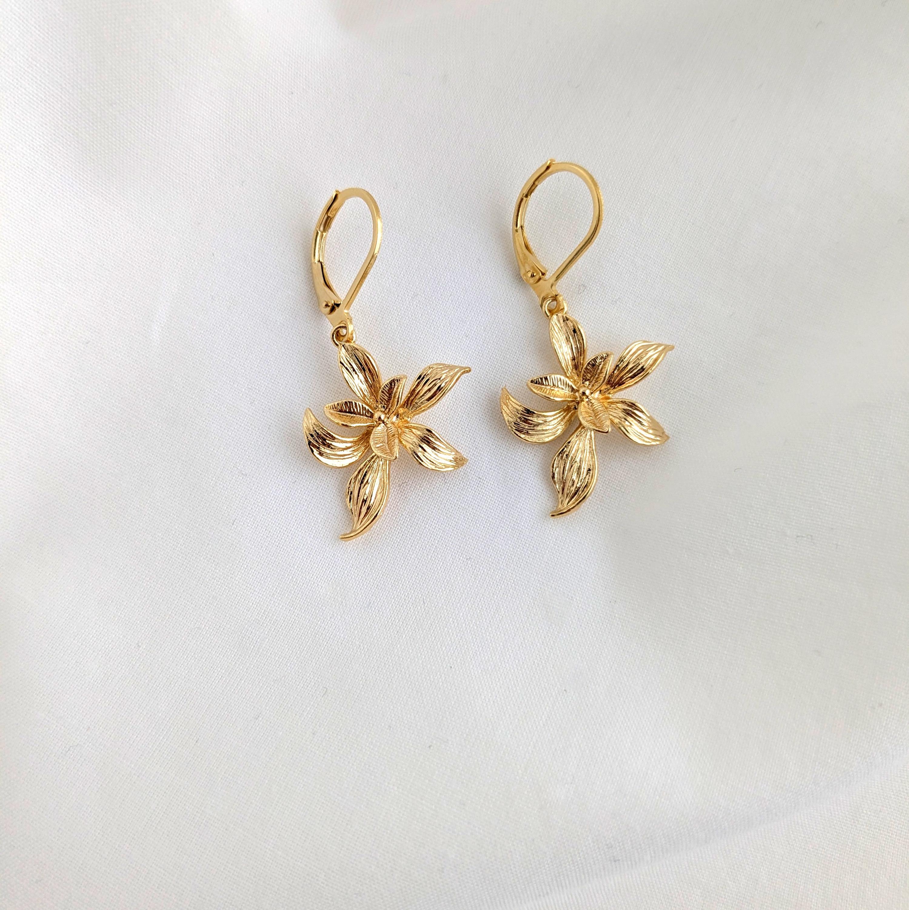 Statement oorbellen kopen? Shop grote oorbellen op