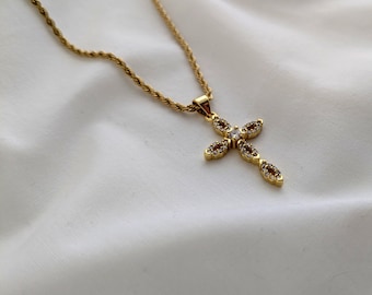 Gold Cross Necklace | Christian Cross Jewlery | Gold Chain with Cross Pendant | Gold Religious Jewelry | Confirmation Gifts