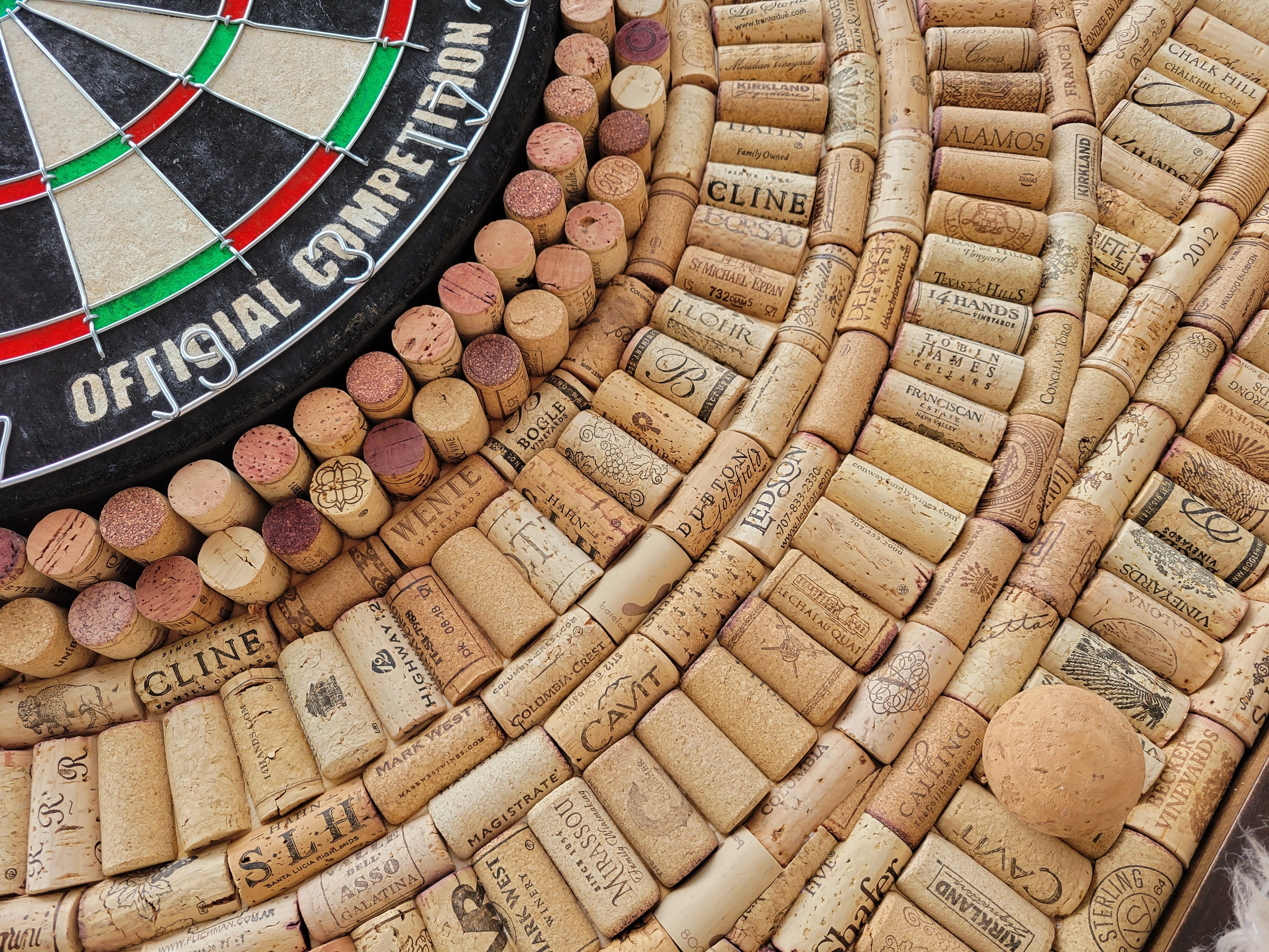 Custom Wine Cork Dart Board / Made to Order / Dart Board With - Etsy UK