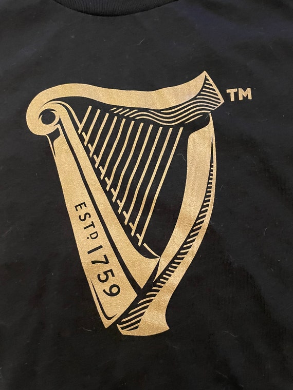 Large Guinness Tshirt / Men Beer Shirts 