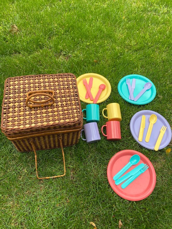Complete set One of a kind RETRO PICNIC set for four people Etsy