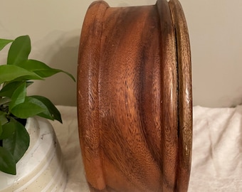 Wooden bowl