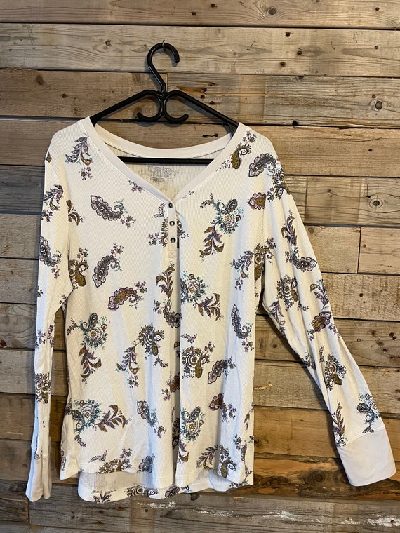 Paisley Waffle Long Sleeve Thermal / Quarter Button up / Plus Size / 3XL /  White Floral Shirt 