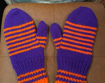 RETRO knit mittens / Size M/L hand knit mittens purple and orange