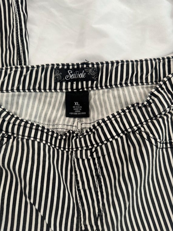 Stripe Jeggings with Pockets and Stretchy Waist Band. Size XL