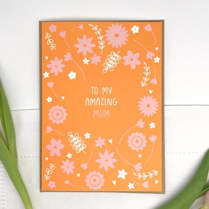 À ma carte incroyable de maman, maman, grand-mère, grand-mère, merci, anniversaire de maman, fête des mères, carte de calligraphie d'illustration moderne avec lettres à la main