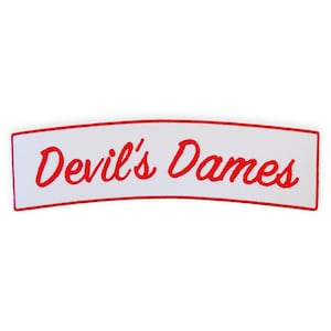 Parche trasero de las Damas del Diablo