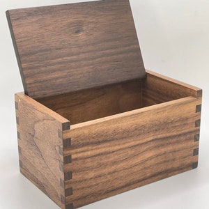 Wood Salt Cellar With Lid, Salt Pig, Pinch Pot, Pinch Bowl, Includes Personalization, Walnut Hardwood