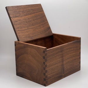 Wood Salt Cellar XL,  Salt Pig, Pinch Pot, Pinch Bowl, Includes Personalization, Walnut Hardwood