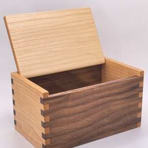 Wood Salt Cellar, Salt Pig, Pinch Pot, Pinch Bowl, Includes Personalization, Maple and Walnut Hardwood