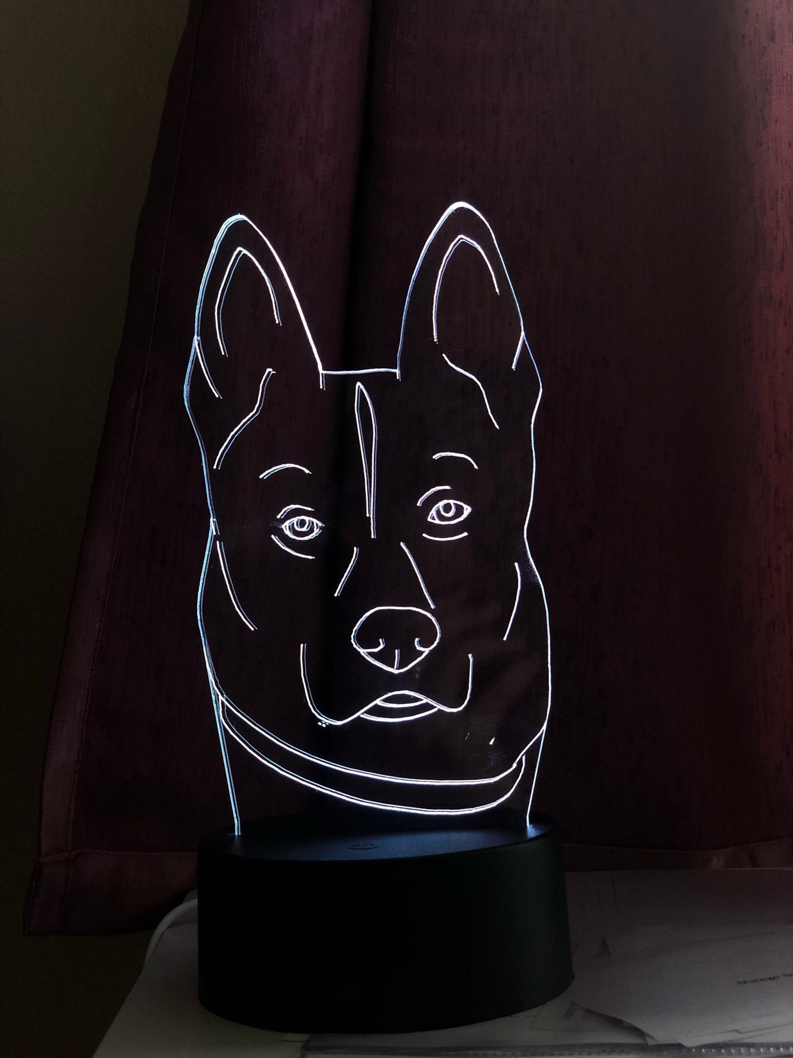 Lámpara personalizada con la imagen de su mascota perro de Etsy