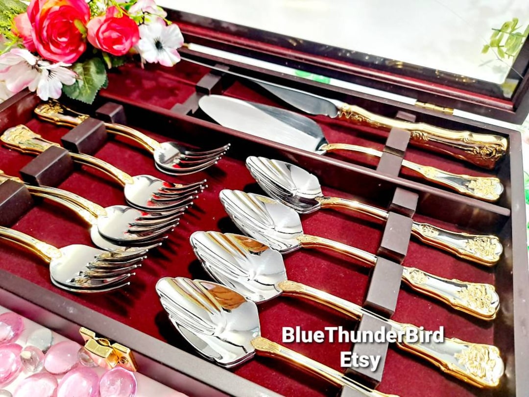 Royal Albert Old Country Roses Dessert Set Spoons Dessert Forks Royal Albert Old Country Roses Dessert Set Spoons Dessert Forks