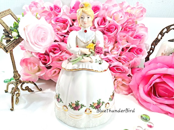 Rare!royal Albert Old Country Rosesvictorian Lady Canfy Jar Cookie