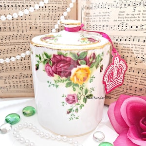 Royal Albert Old Country Roses Tea Caddy Collectable Royal Albert Old Country Roses