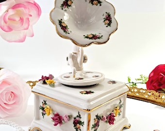 Royal Albert Old Country Roses Antique Music Player Musical Fancy