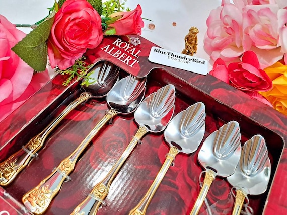   カトラリー Old Country Roses 10客 Royal Albert Flatware 18/10, Old Country Roses 20 Pc Set