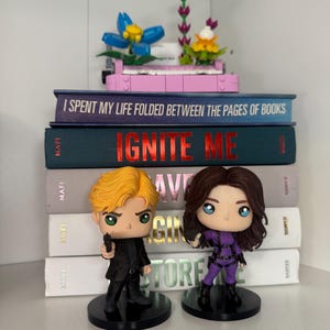 Aaron Warner, Juliette Ferrars, Kenji & Nazeera Funko Set Shatter Me immagine 11