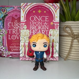 Evangeline Fox & Jacks Once Upon a Broken Heart Funko Jacks