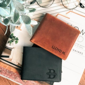 Cartera de cuero personalizada para hombre, linda billetera plegable con escritura a mano personalizada, regalo personalizado hecho a mano para él, boda, Navidad, novio
