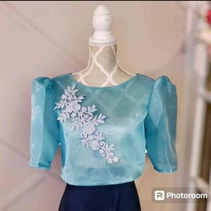 Boléro court philippiniana bleu aqua taille moyenne (8 US)