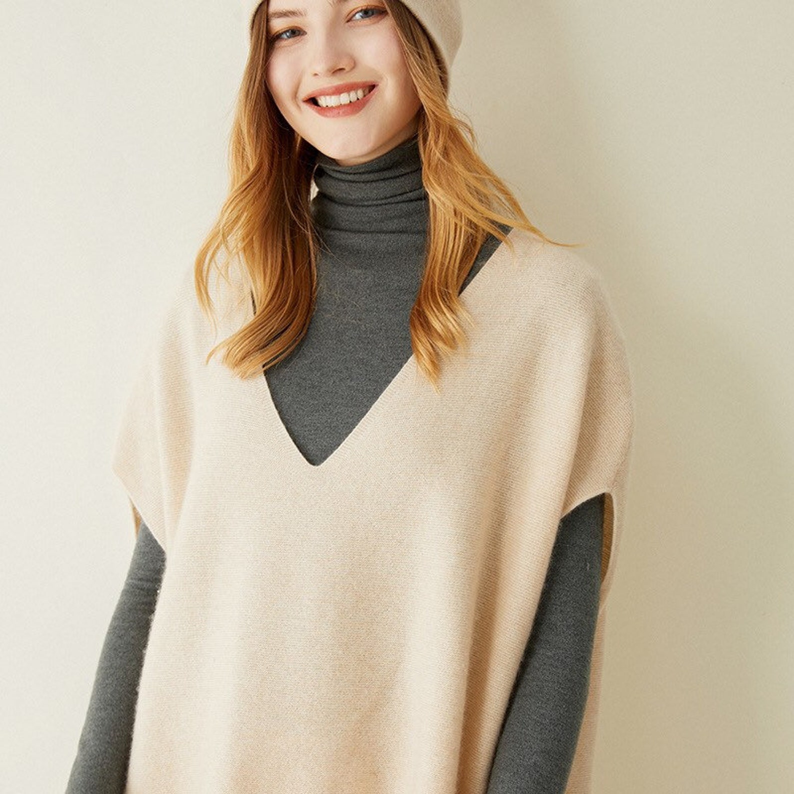 SAYLOR VEST in CASHMERE (WHITE)