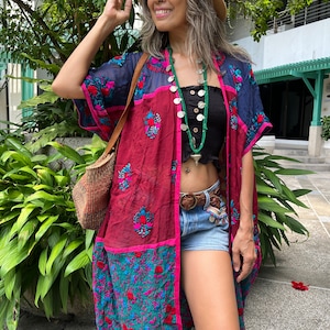 Handgemachte Boho Kimono Jacke. Handgefertigter Festival Kimono. Bunte Musik Festival Kimono Jacke. Chiffon Lace Kimono Robe.