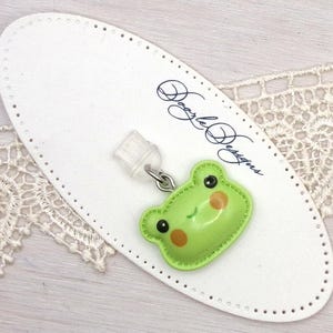 Frog Face Phone Charm - Dust Cover USB Port - Mobile Earphone Jack Plug - Kindle Charm - Gift under 10 - iPhone - Funny - Flatback