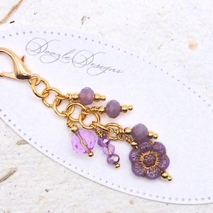 Dainty Purple Flower Zipper Pull - Dangle - Planner Charm - Gift under 10 - Notebook - TN Travelers Notebook -  Handbag jewelry