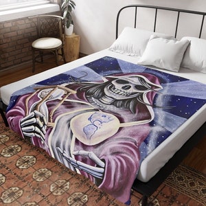 La Santa Muerte Throw Blanket – Mystical Grim Reaper Hooded Skeleton Art Blanket, Gothic Spiritual Home Décor, Mexican Folk Religion Blanket