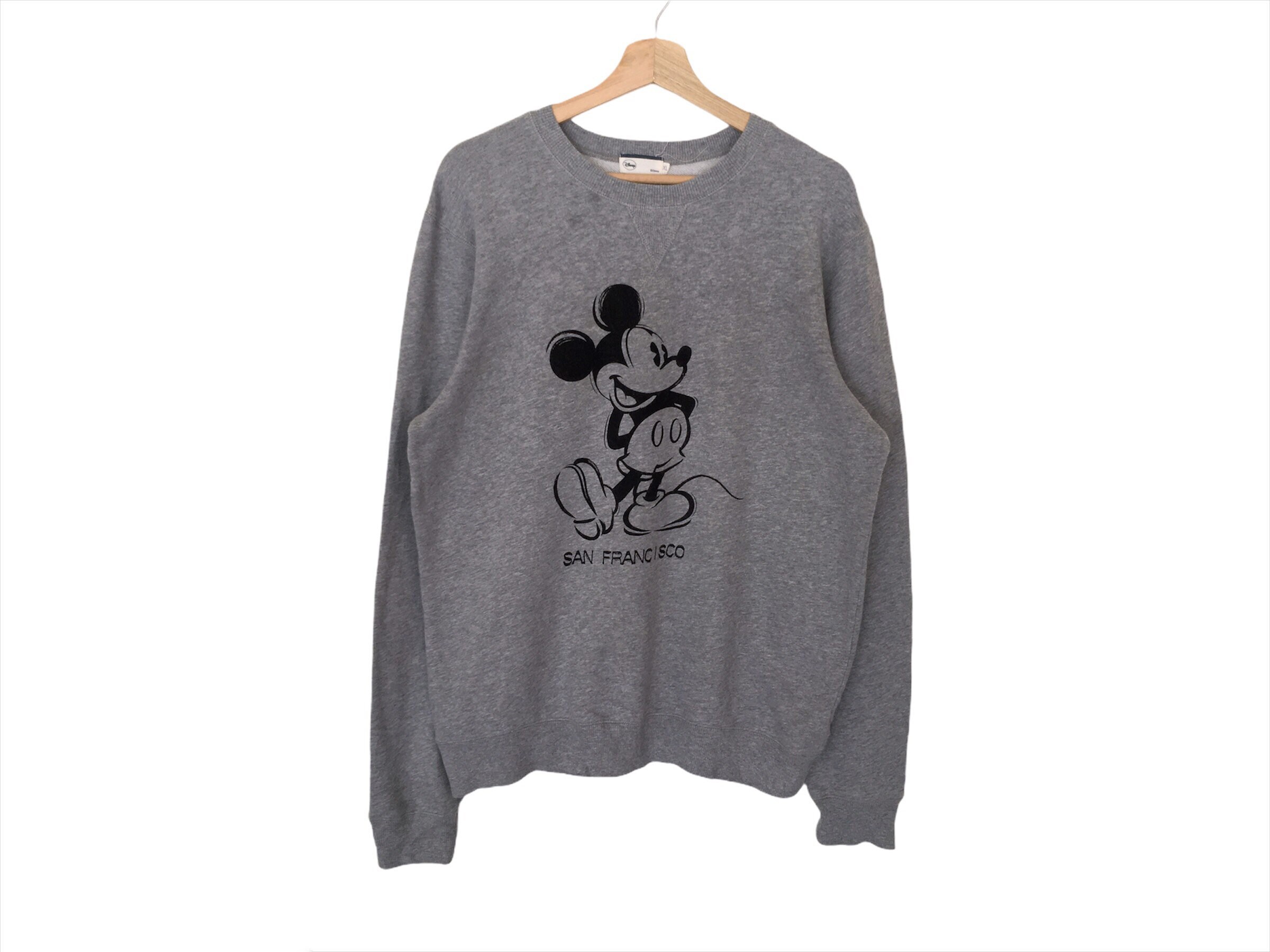 mickey pullover