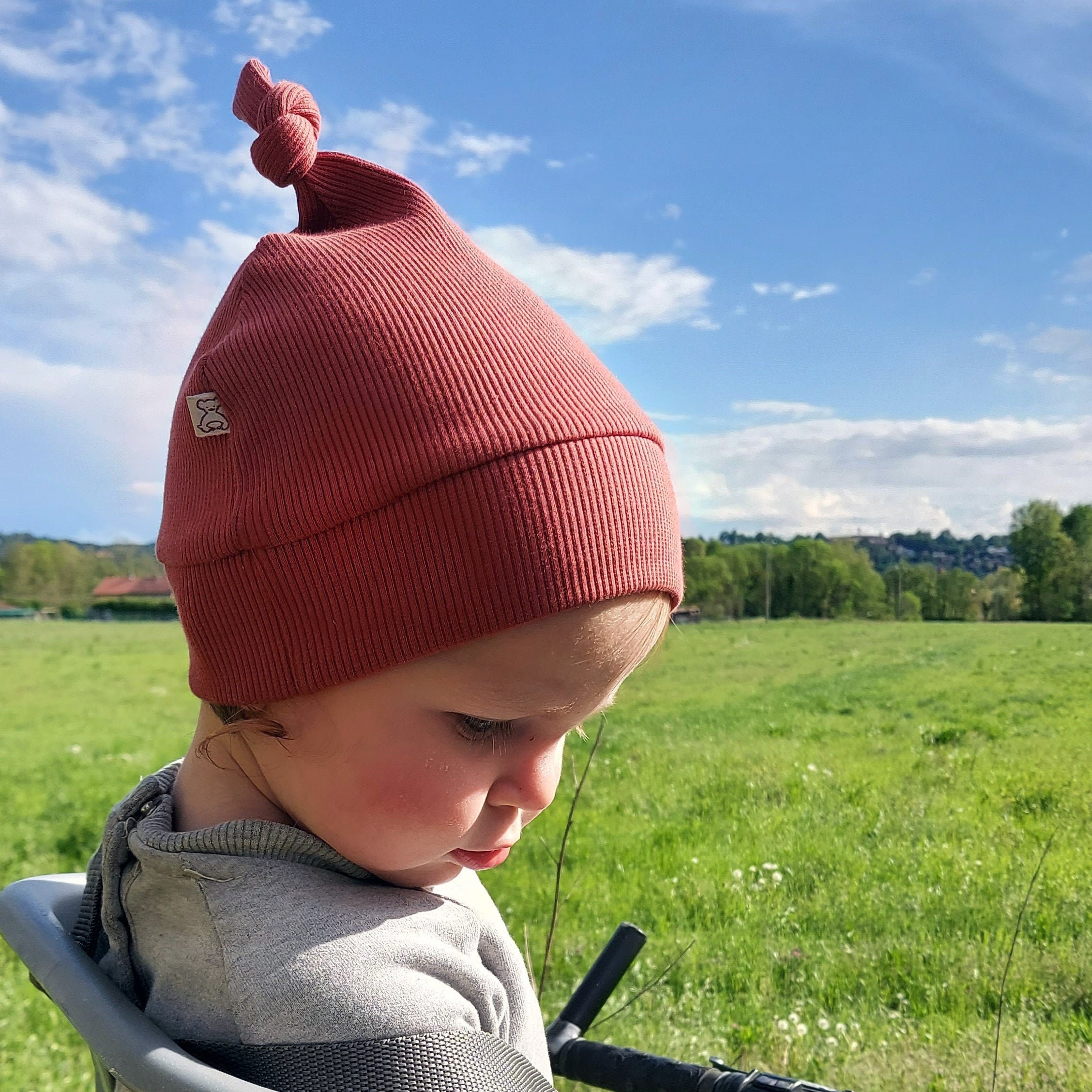 Newborn Baby Beanie in Organic Cotton 